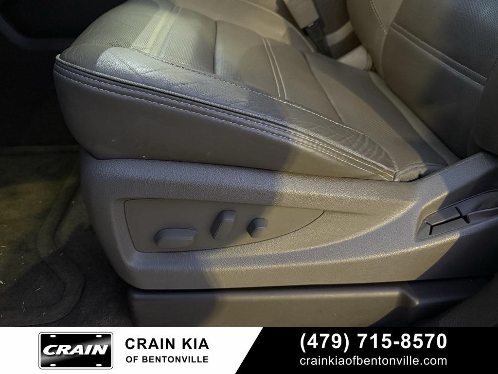 used 2016 GMC Yukon car, priced at $22,995