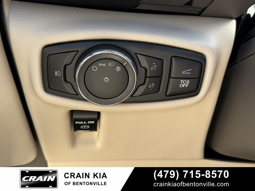 used 2020 Lincoln Nautilus car, priced at $28,100