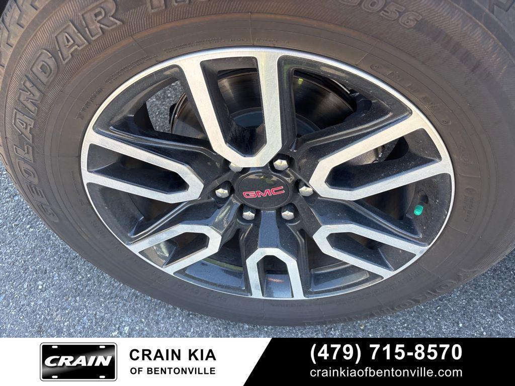 used 2022 GMC Yukon car, priced at $55,900