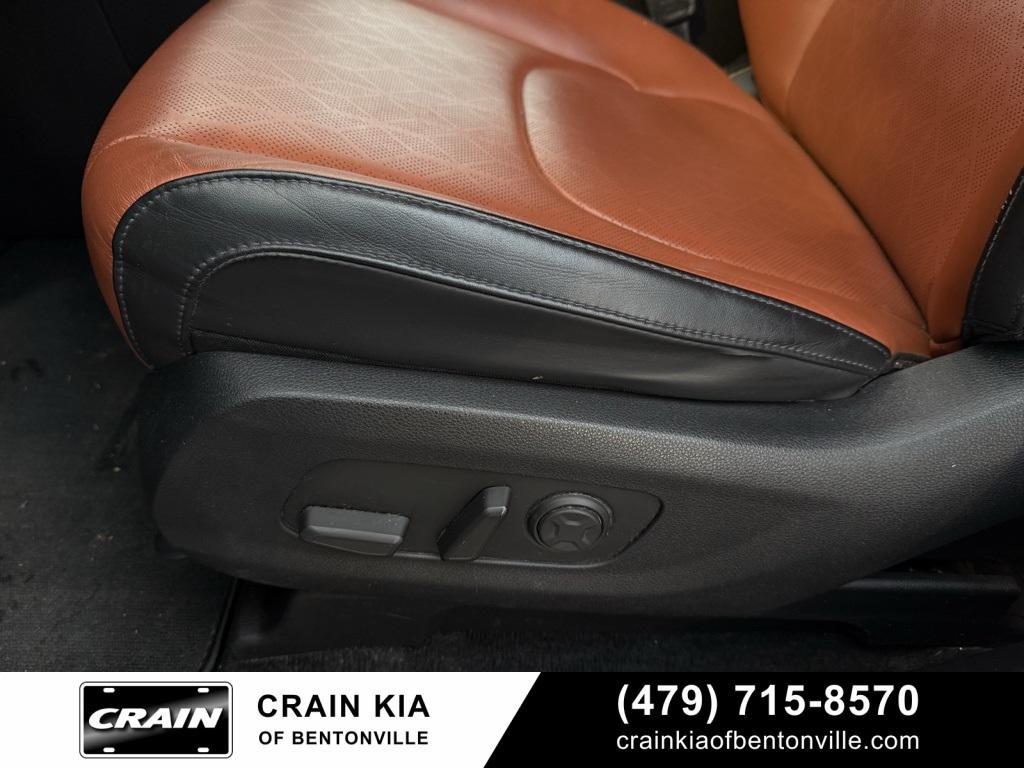 used 2022 Kia Carnival car, priced at $29,500