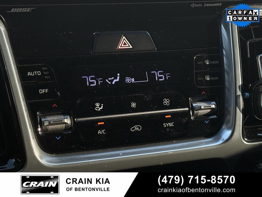 used 2023 Kia Sorento car, priced at $31,900