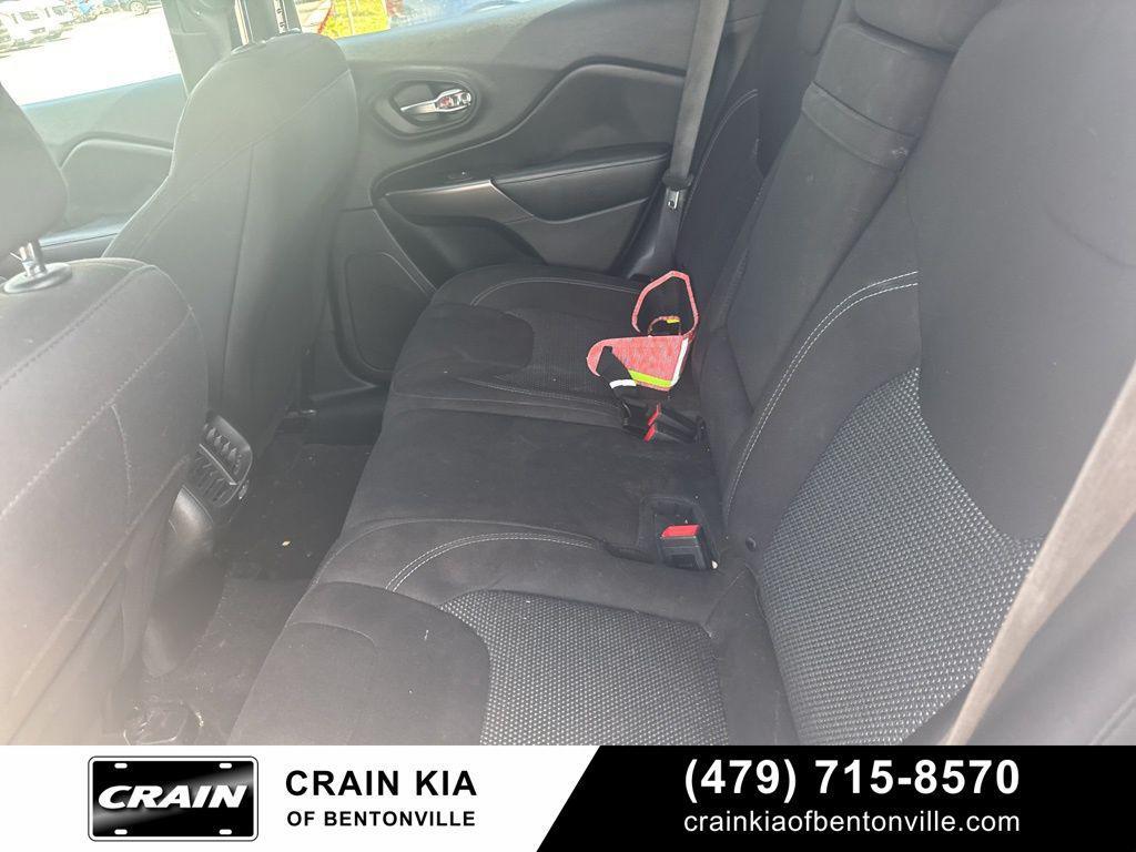 used 2019 Jeep Cherokee car, priced at $13,200