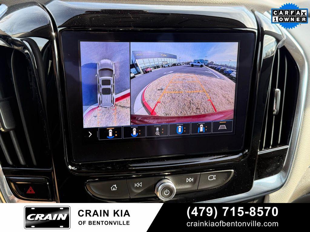 used 2021 Chevrolet Traverse car, priced at $22,900