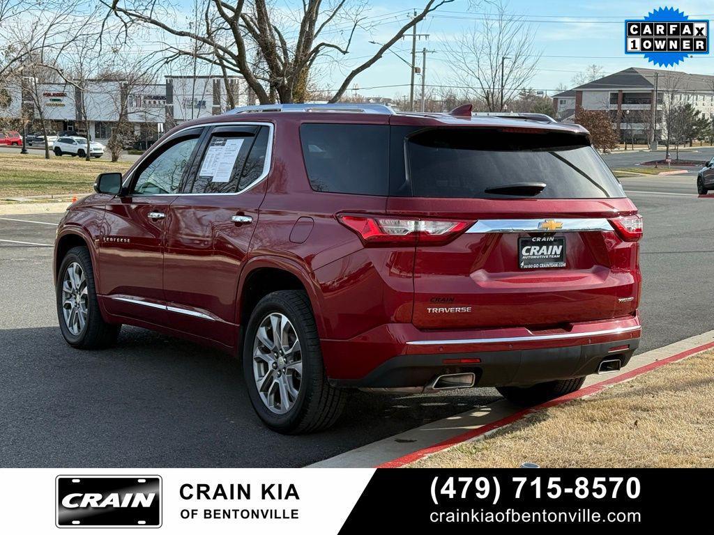 used 2021 Chevrolet Traverse car, priced at $22,900