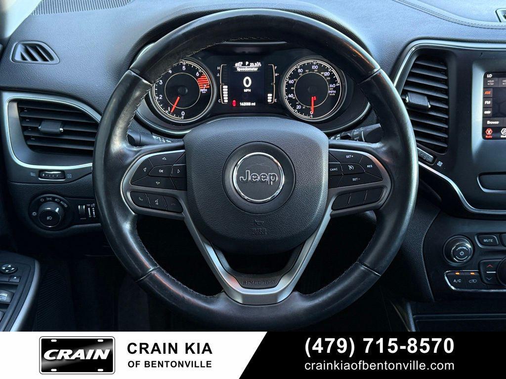 used 2019 Jeep Cherokee car, priced at $11,400