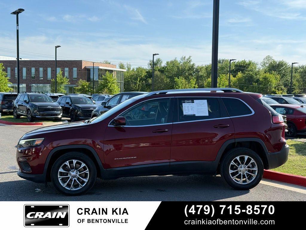 used 2019 Jeep Cherokee car, priced at $11,400