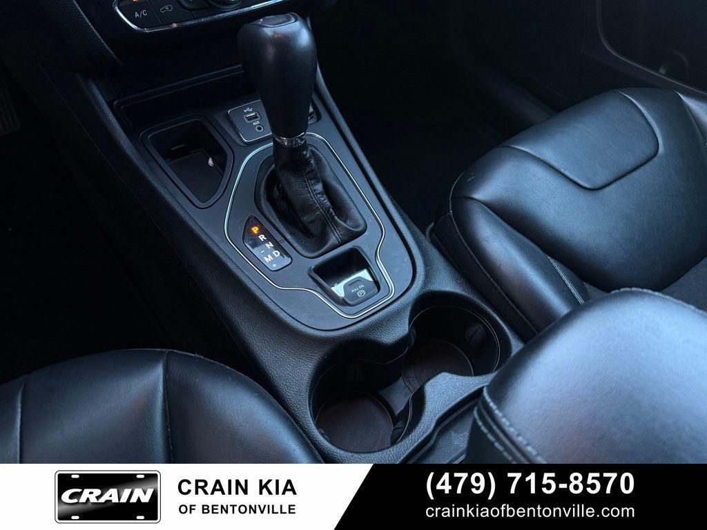 used 2019 Jeep Cherokee car, priced at $11,400