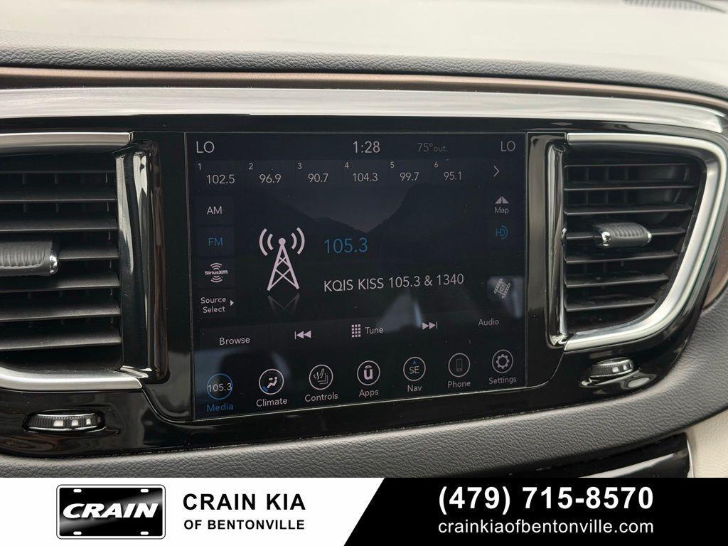 used 2019 Chrysler Pacifica car, priced at $17,500