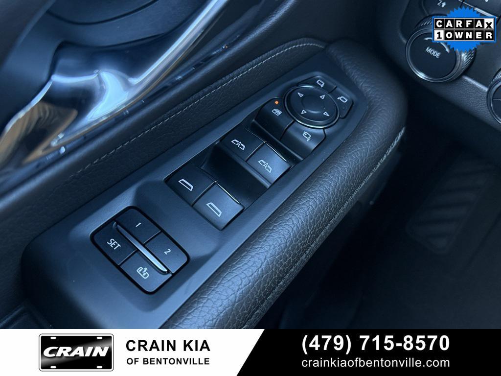 used 2021 GMC Yukon car, priced at $53,900