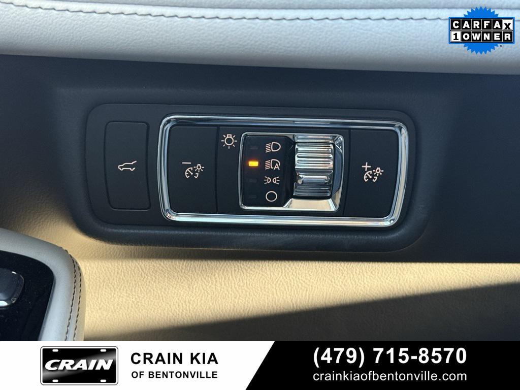 used 2025 Lincoln Aviator car, priced at $64,400