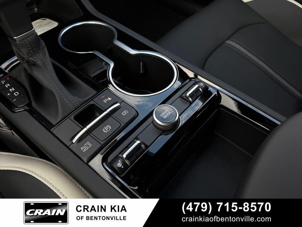 new 2026 Kia K5 car, priced at $30,080