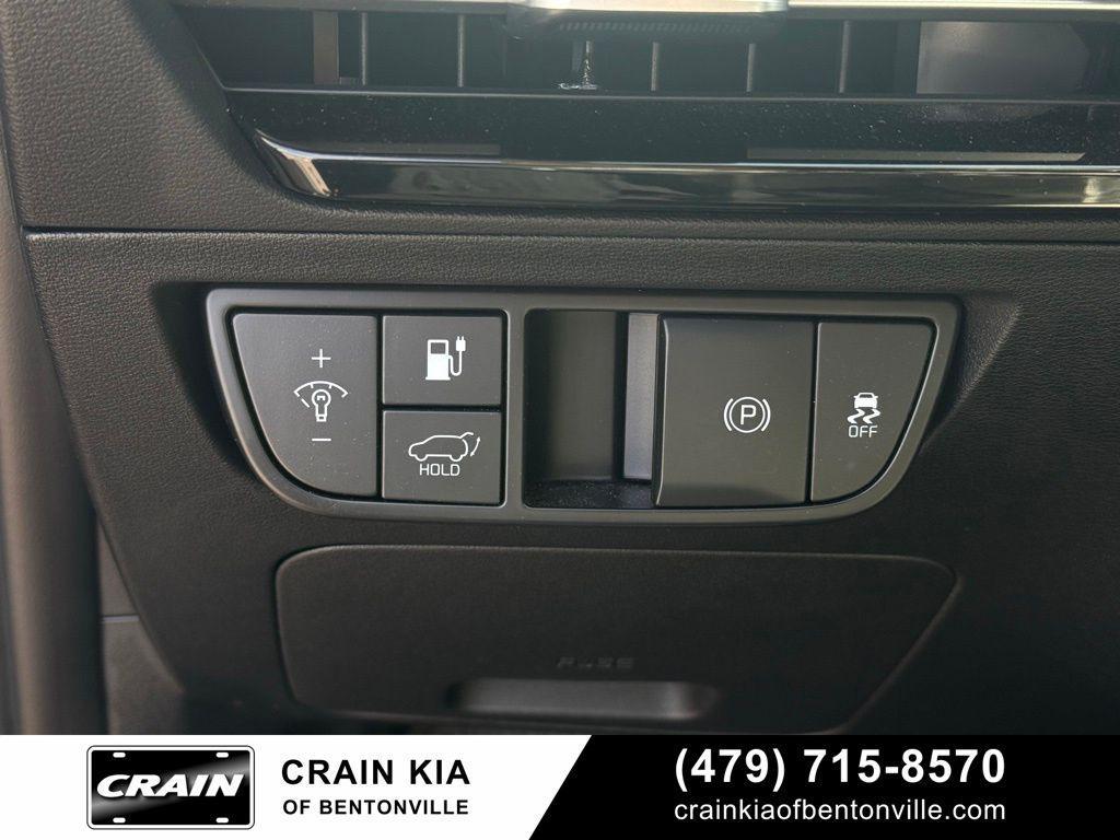 used 2024 Kia EV6 car, priced at $30,600