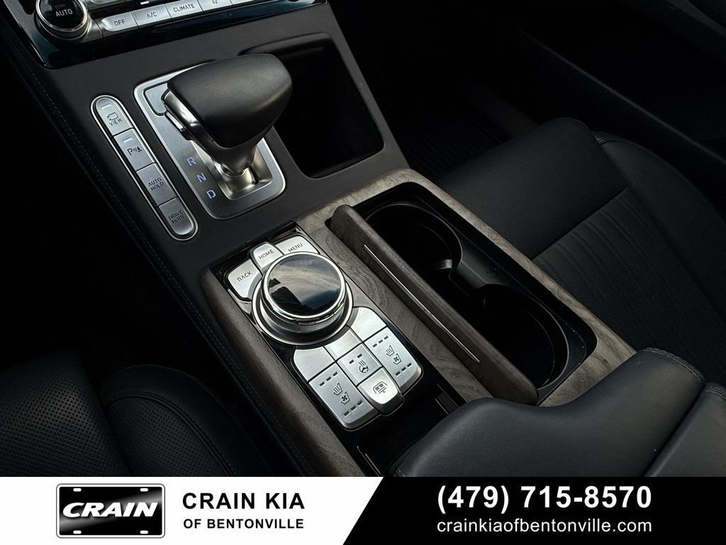 used 2021 Genesis G90 car, priced at $38,500