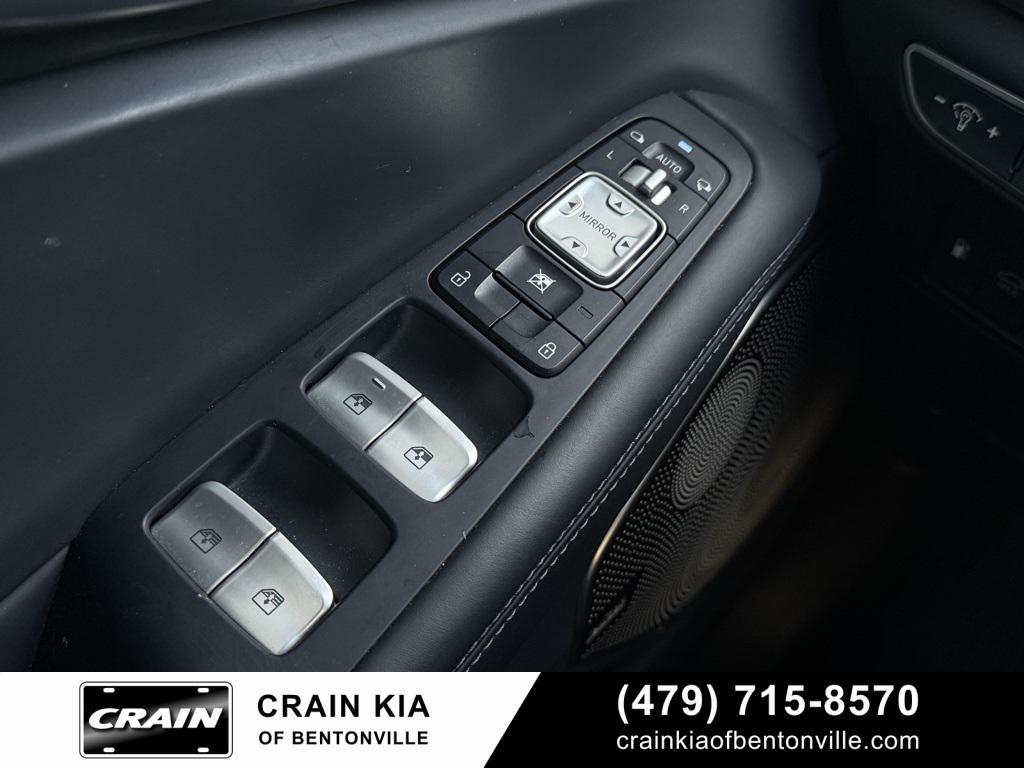 used 2021 Genesis G90 car, priced at $38,500