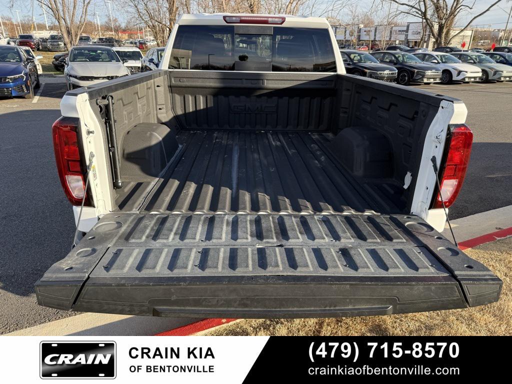 used 2021 GMC Sierra 1500 car, priced at $38,800