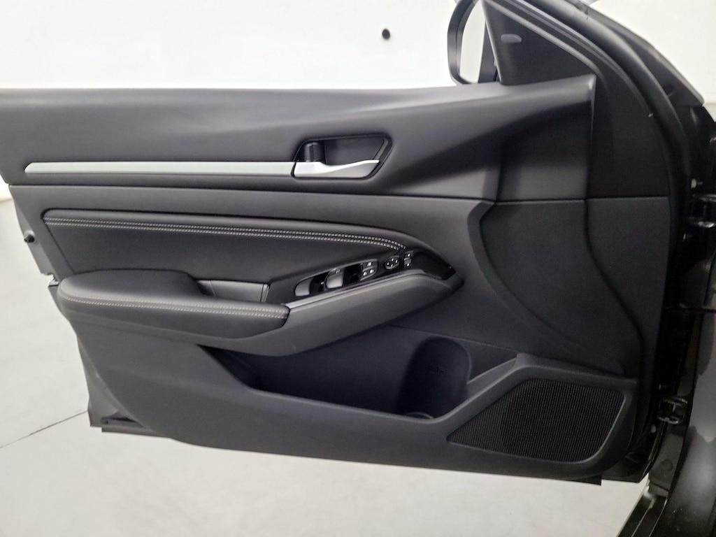used 2023 Nissan Altima car, priced at $21,998