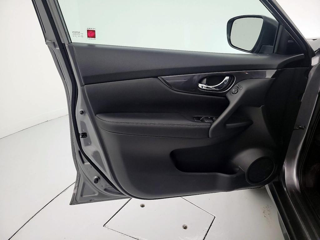used 2018 Nissan Rogue car, priced at $15,998