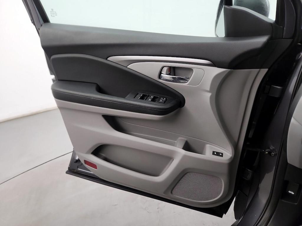 used 2016 Honda Pilot car, priced at $18,998