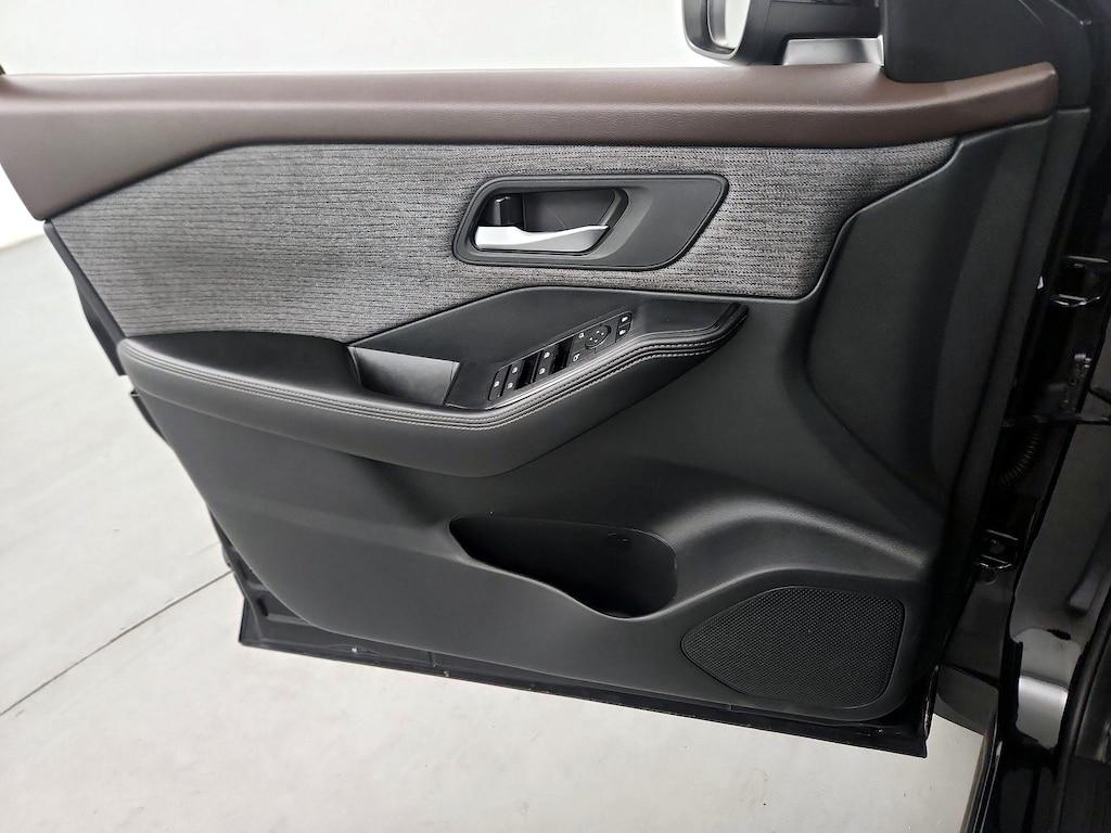 used 2021 Nissan Rogue car, priced at $18,998