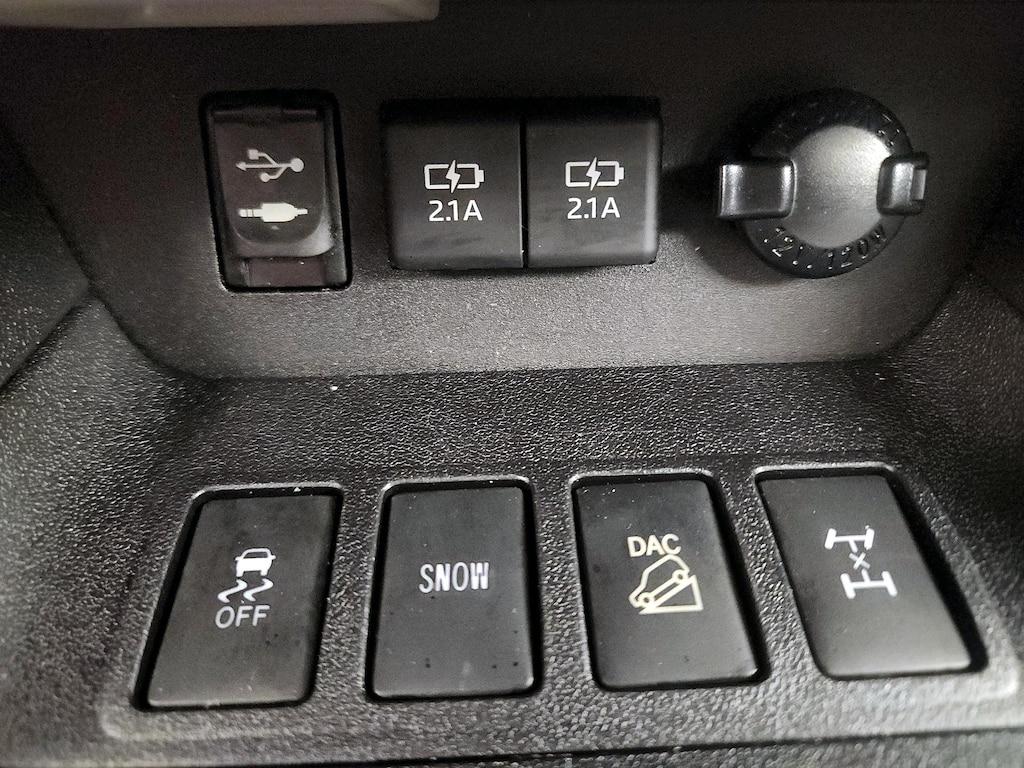 used 2019 Toyota Highlander car, priced at $30,998