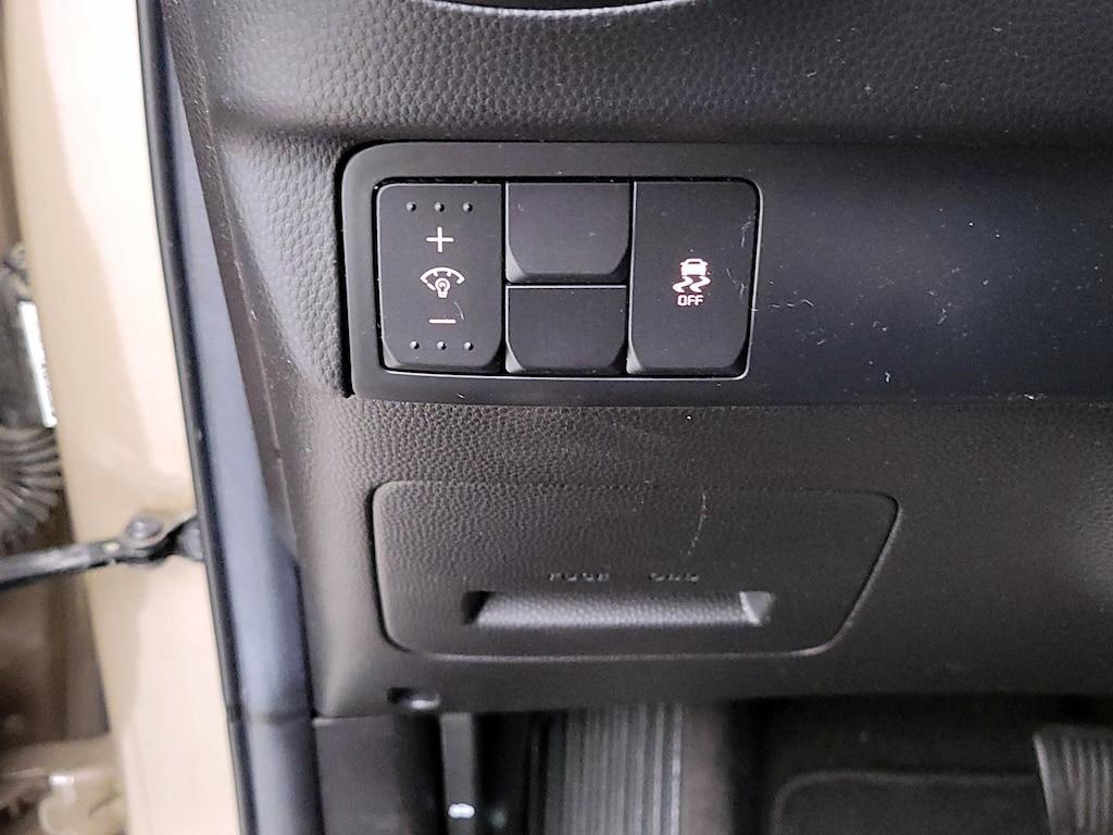 used 2015 Kia Soul car, priced at $12,998