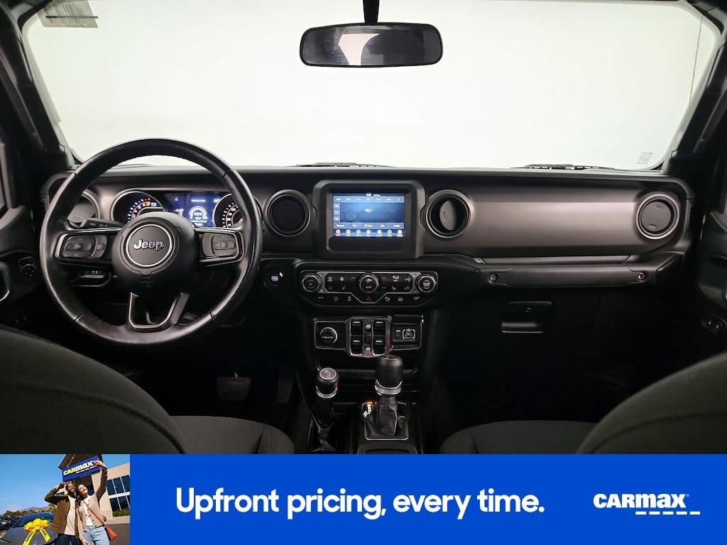 used 2022 Jeep Gladiator car, priced at $27,998