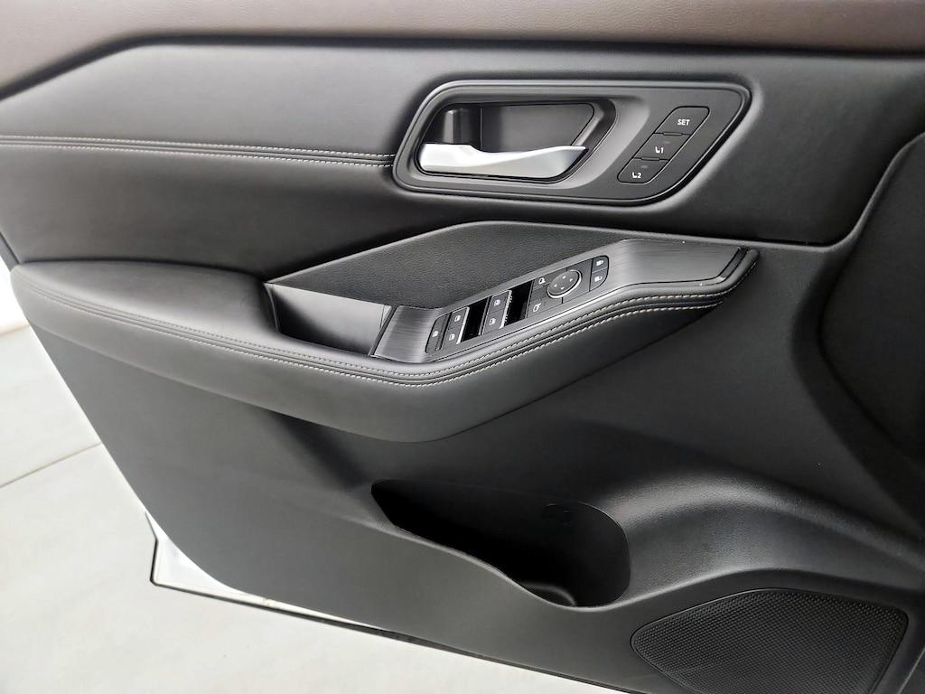 used 2023 Nissan Rogue car, priced at $27,998