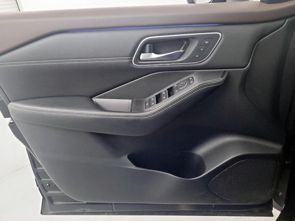 used 2023 Nissan Rogue car, priced at $28,998