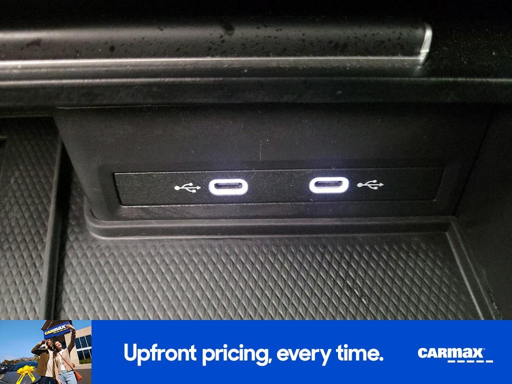 used 2025 Volkswagen Atlas car, priced at $32,998
