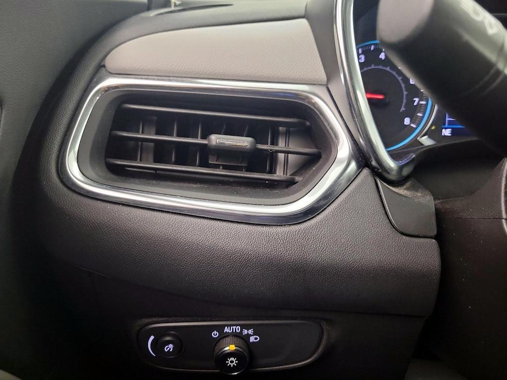 used 2023 Chevrolet Equinox car, priced at $21,998