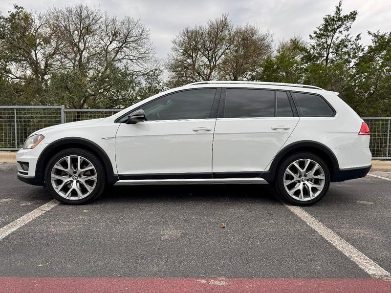 used 2017 Volkswagen Golf Alltrack car, priced at $12,100