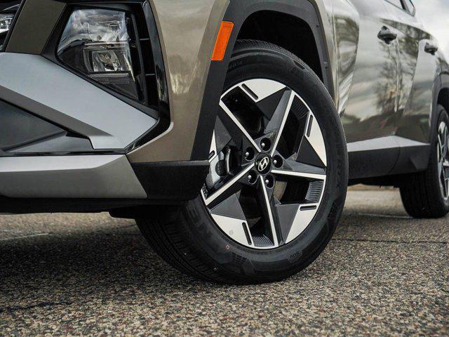 new 2026 Hyundai TUCSON Hybrid car, priced at $33,747