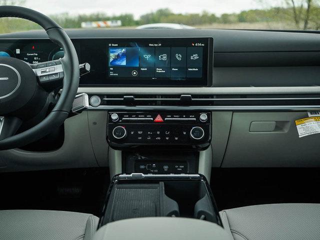 new 2026 Hyundai TUCSON Hybrid car, priced at $33,747