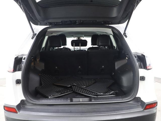 used 2019 Jeep Cherokee car, priced at $18,399