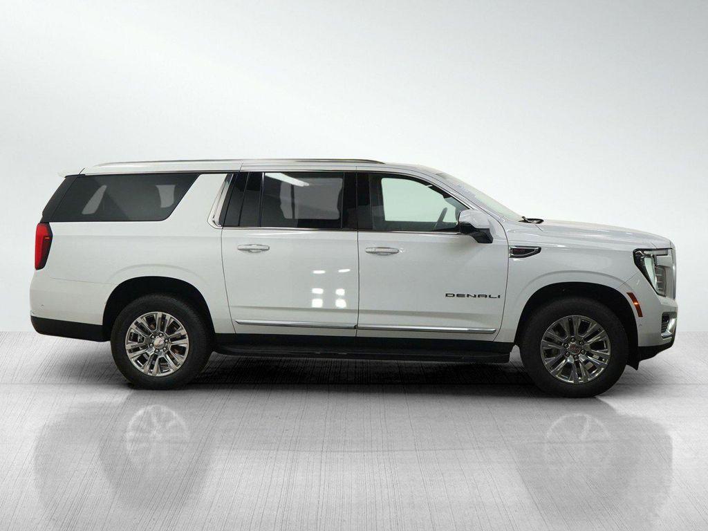 used 2025 GMC Yukon XL car, priced at $69,348