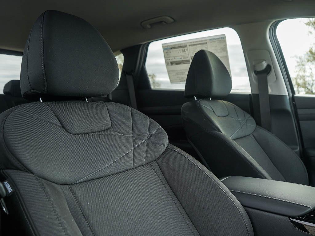 new 2026 Hyundai TUCSON Hybrid car, priced at $33,260