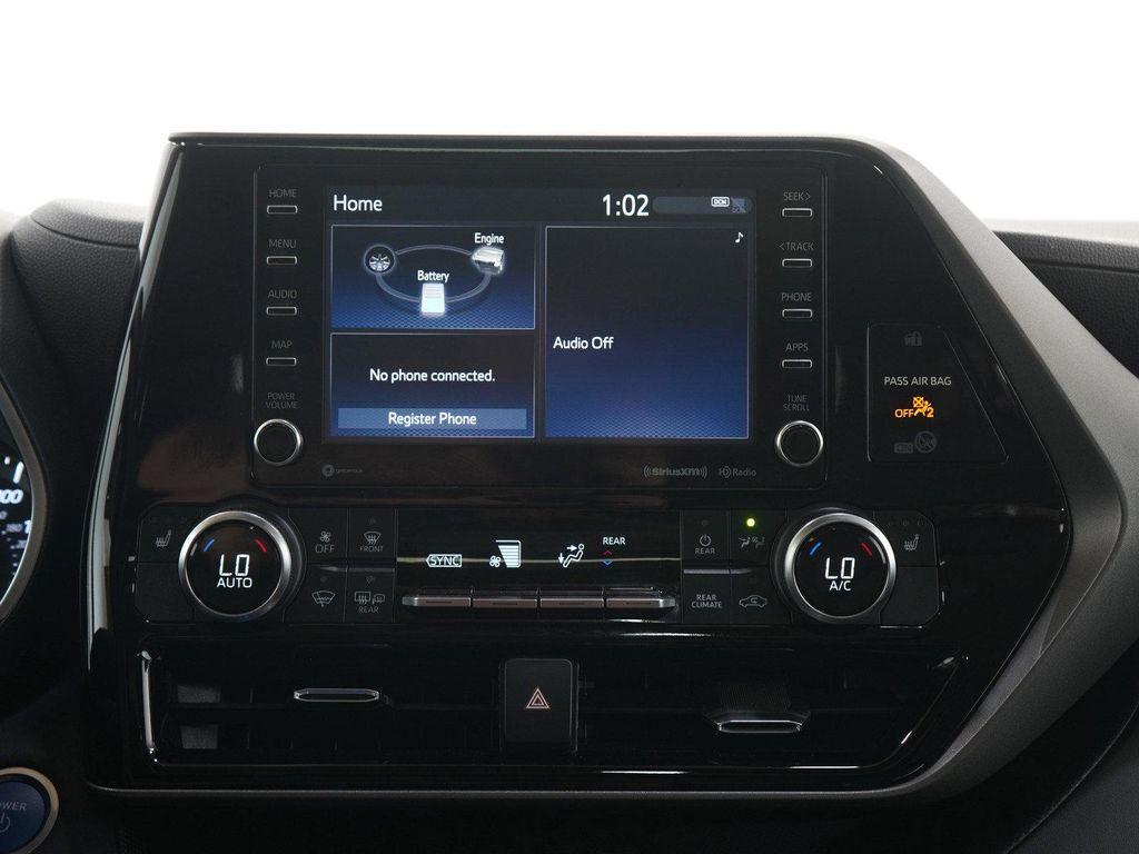 used 2021 Toyota Highlander Hybrid car, priced at $32,348