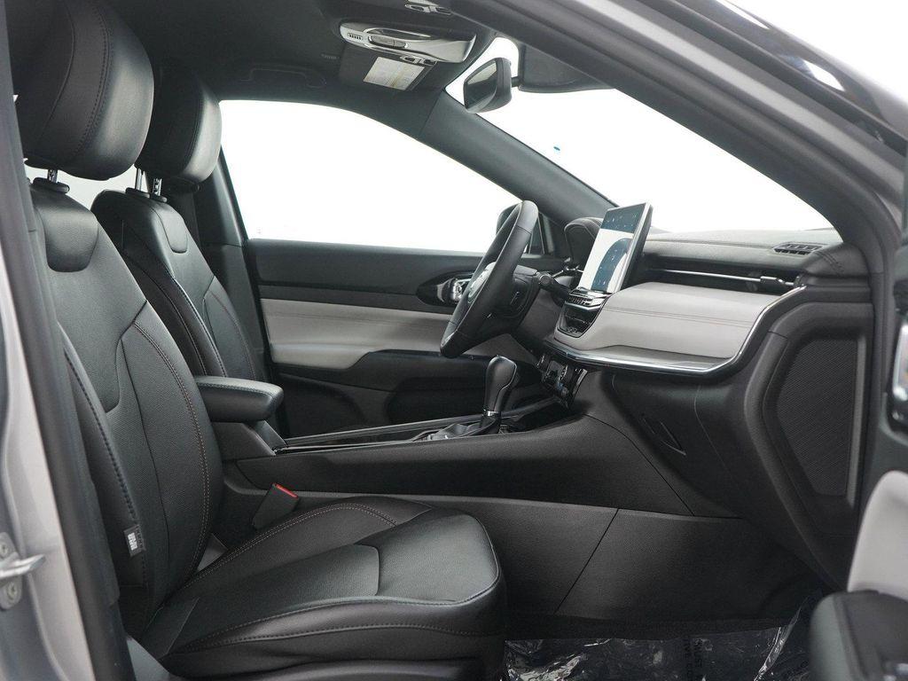 used 2023 Jeep Compass car, priced at $22,348