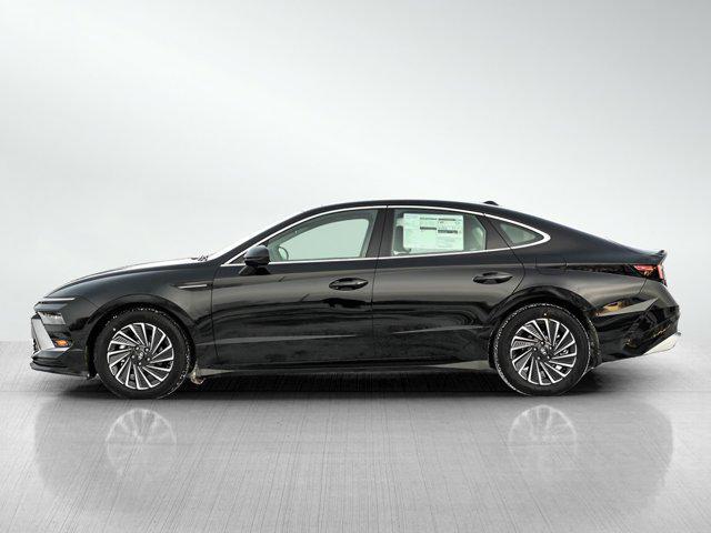 new 2026 Hyundai Sonata Hybrid car, priced at $32,021