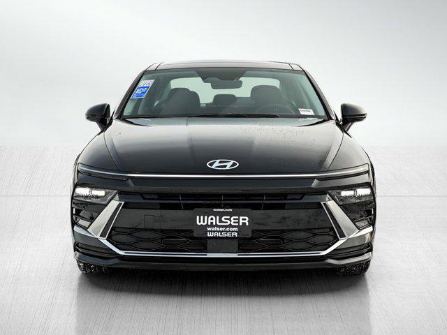 new 2026 Hyundai Sonata Hybrid car, priced at $32,021