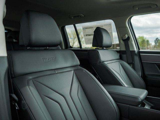 new 2026 Hyundai Santa Fe car, priced at $40,255