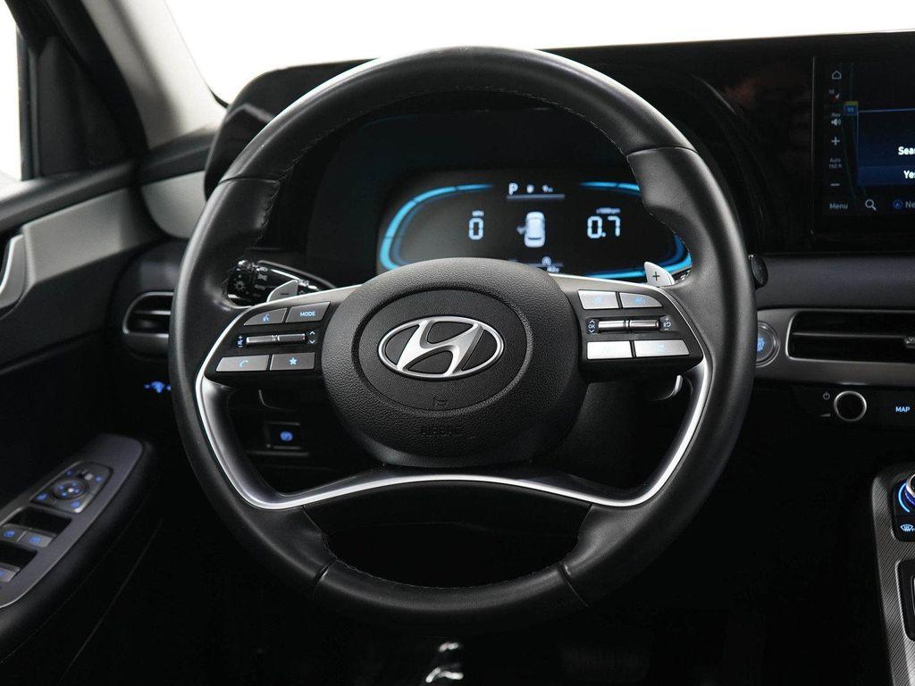used 2025 Hyundai Palisade car, priced at $36,348