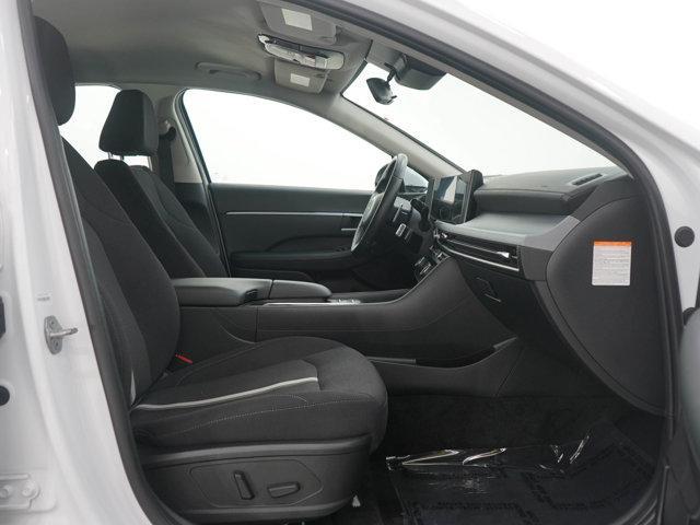 used 2025 Hyundai Sonata Hybrid car, priced at $24,299