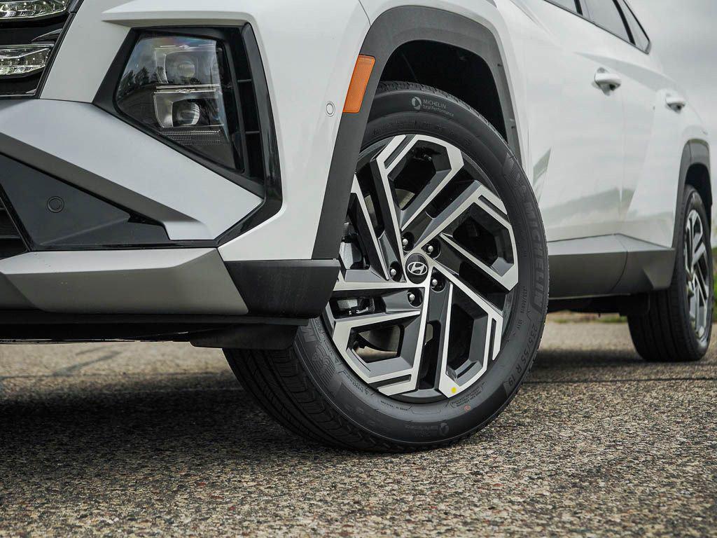 new 2026 Hyundai TUCSON Hybrid car, priced at $41,590