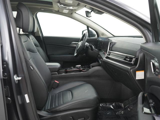 used 2023 Kia Sportage Hybrid car, priced at $30,348