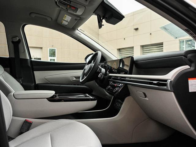 new 2026 Hyundai TUCSON Hybrid car, priced at $33,453