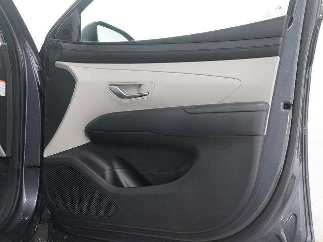 used 2025 Hyundai TUCSON Hybrid car, priced at $26,599