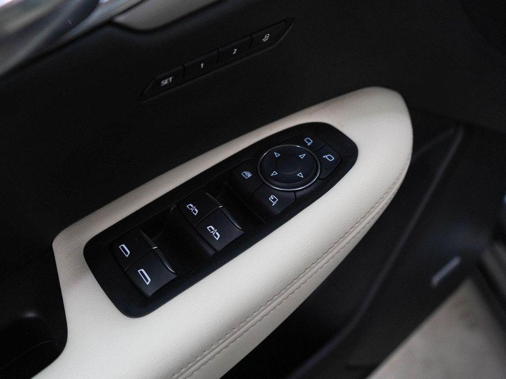 used 2020 Cadillac XT6 car, priced at $23,849