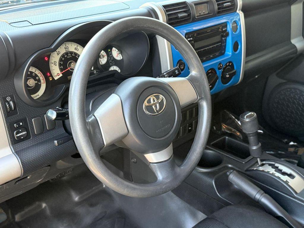 used 2008 Toyota FJ Cruiser car, priced at $12,995