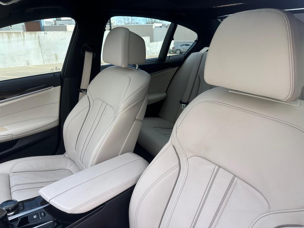 used 2020 BMW M550 car, priced at $27,950